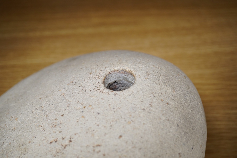 Waistel Cooper (1921-2003): A stoneware 'Feelie' pot